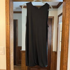 Sleeveless Black Dress